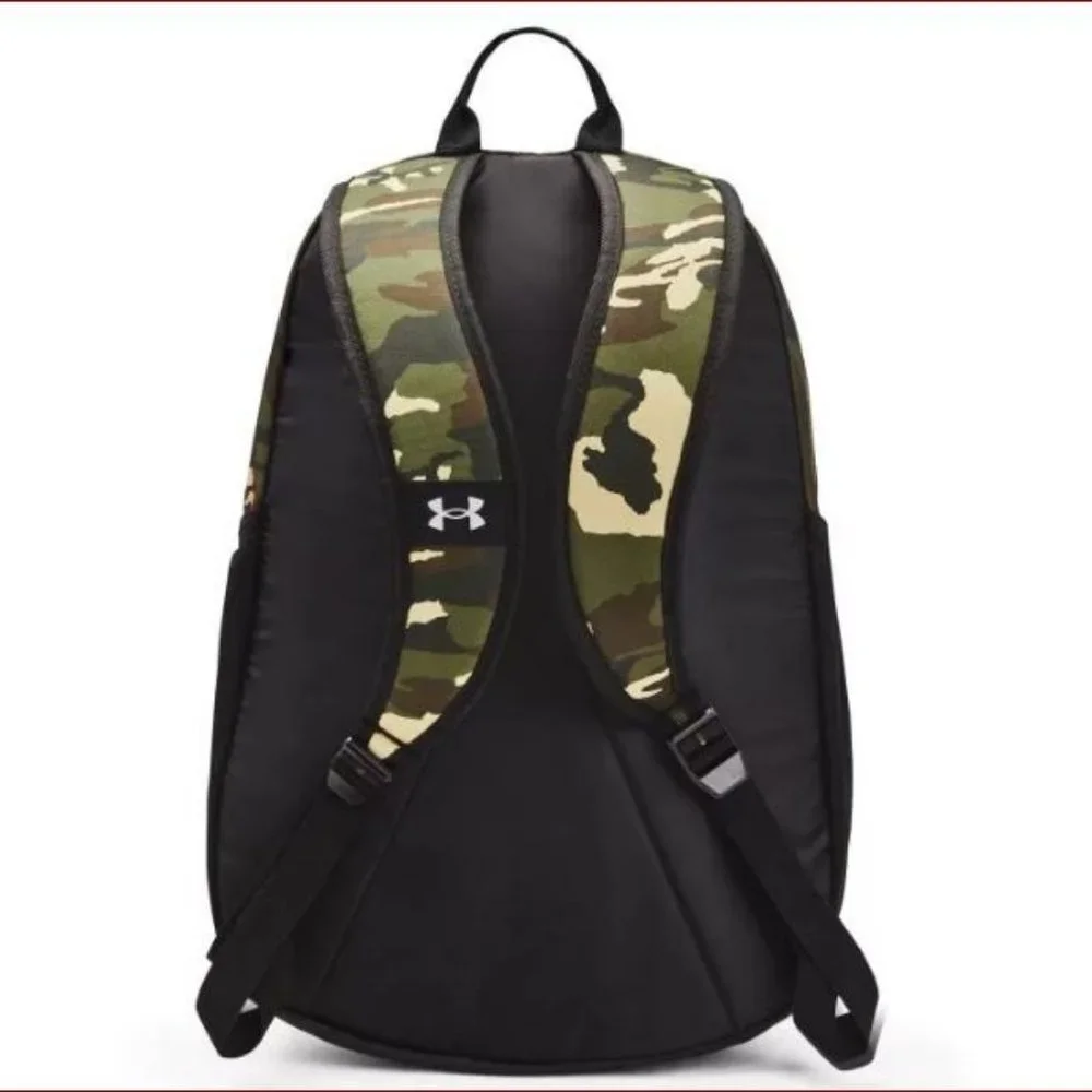 NWT Under Armour Camo 15